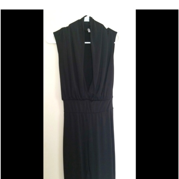 DEEP V NECK PLUNGE FITTED CATSUIT - Picture 14 of 15